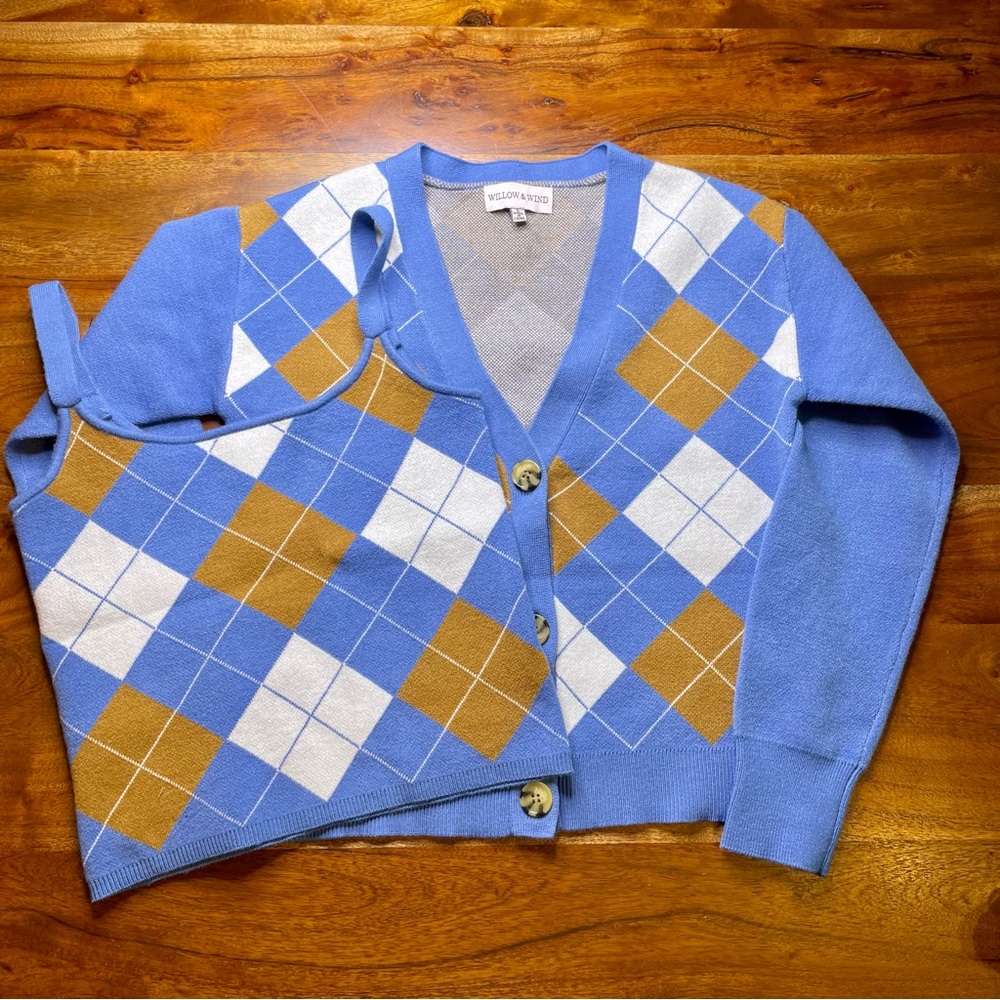 Willow & Wind S Blue Argyle Cardigan Sweater Set